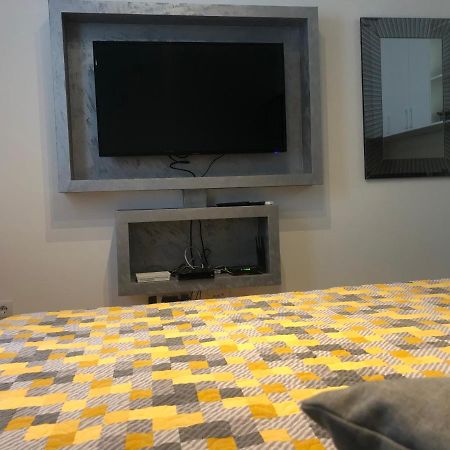 Matea Appartement Tivat Buitenkant foto