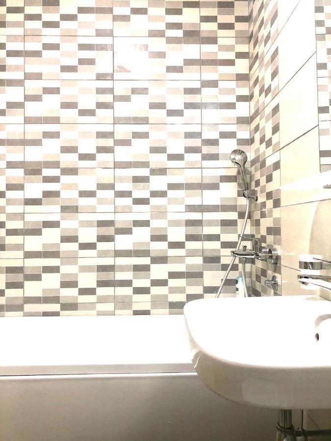 Matea Appartement Tivat Buitenkant foto