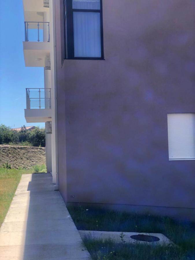 Matea Appartement Tivat Buitenkant foto